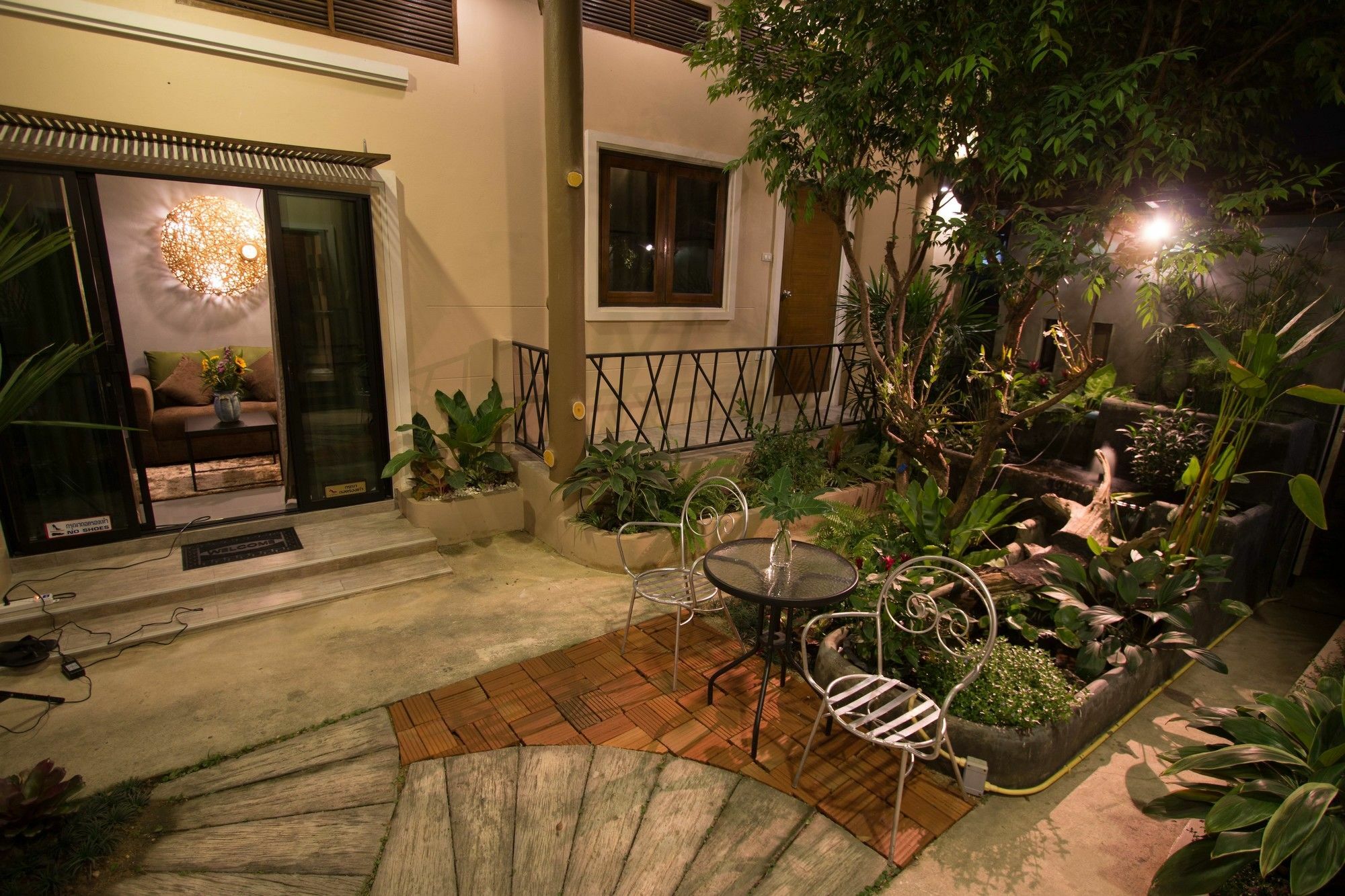 Casa Malee Hotel Chiang Mai Buitenkant foto